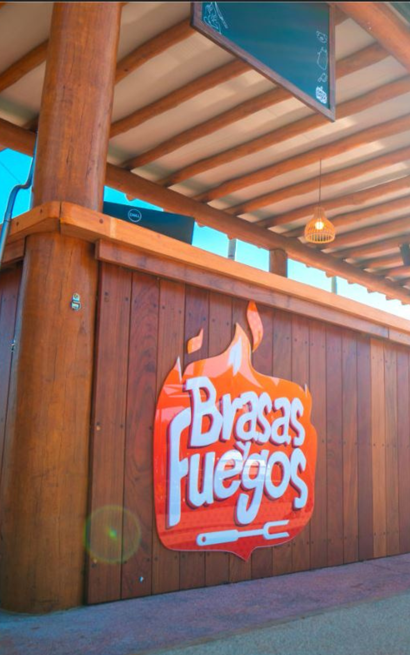 Brasas y Fuegos